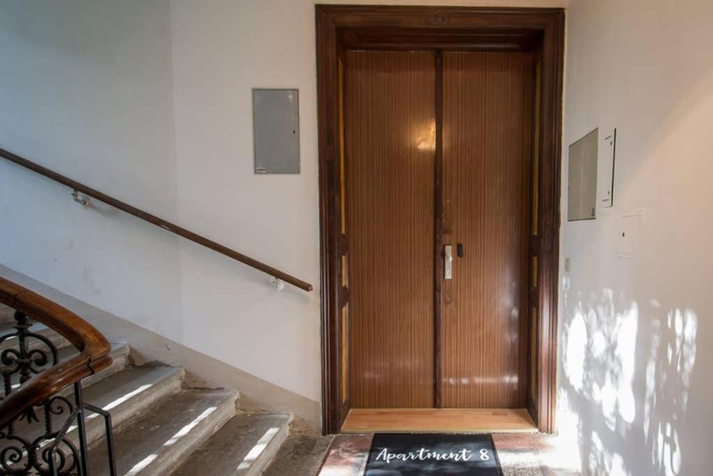 Urban Jungle Apartment Wina Bagian luar foto