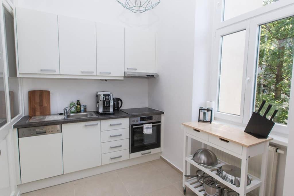 Urban Jungle Apartment Wina Bagian luar foto